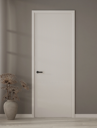 Высокие двери